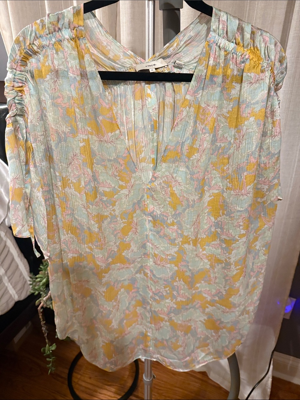 Vince Pastel Floral Pleated V-Neck Tunic - Yellow & Mint